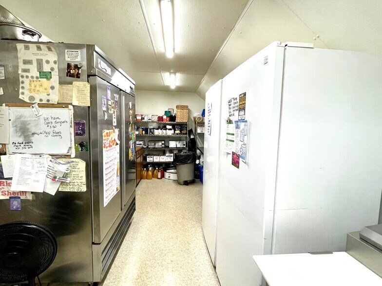 More Photos Of 2002 Midway Rd, Menomonie Restaurant For Sale