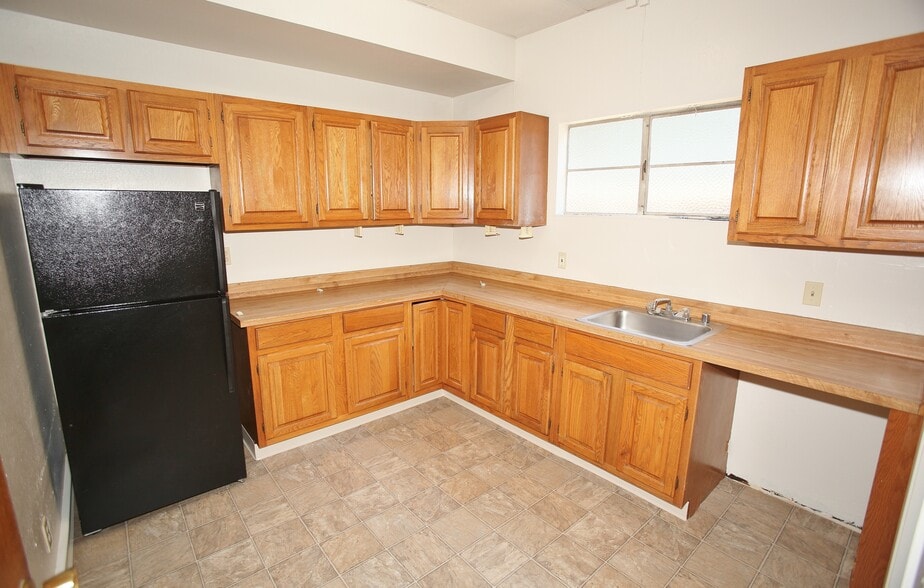 More Photos Of , Hayward Office For Sale