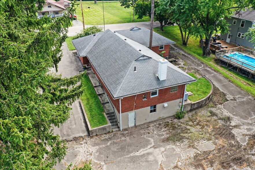 More Photos Of 1599 N Central Dr, Beavercreek Office For Sale