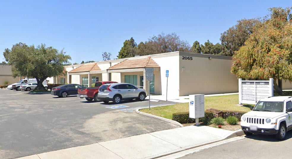 Primary Photo Of 2065 Sperry Ave, Ventura Manufacturing For Lease