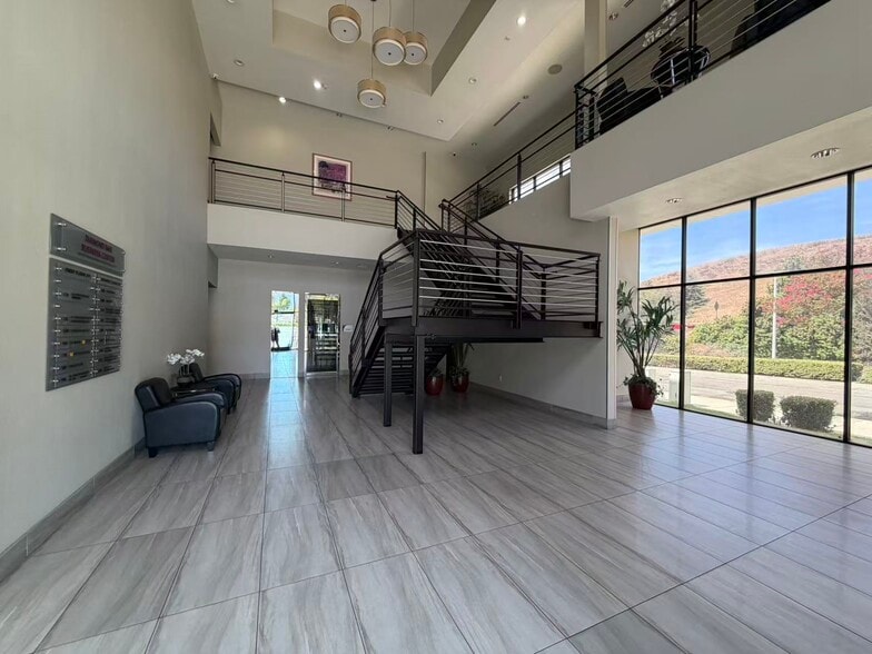 More Photos Of 660 N Diamond Bar Blvd, Diamond Bar Office For Sale