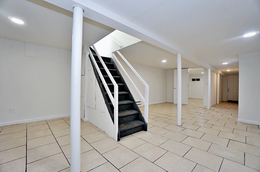 More Photos Of 1611 Nostrand Ave, Brooklyn Apartments For Lease