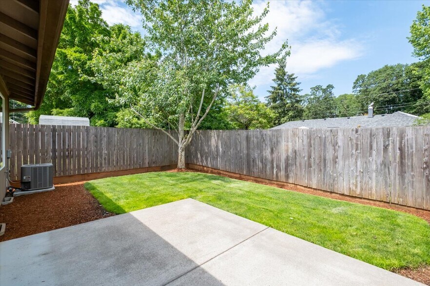 More Photos Of 355 King St S, Salem Multifamily For Sale