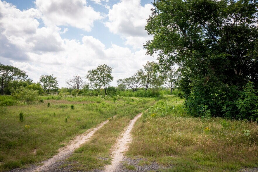 More Photos Of 181 Pine Meadow Rd, Seguin Land For Sale