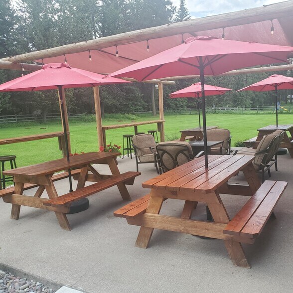 More Photos Of 6287 Highway 83, Swan Valley Restaurant For Sale