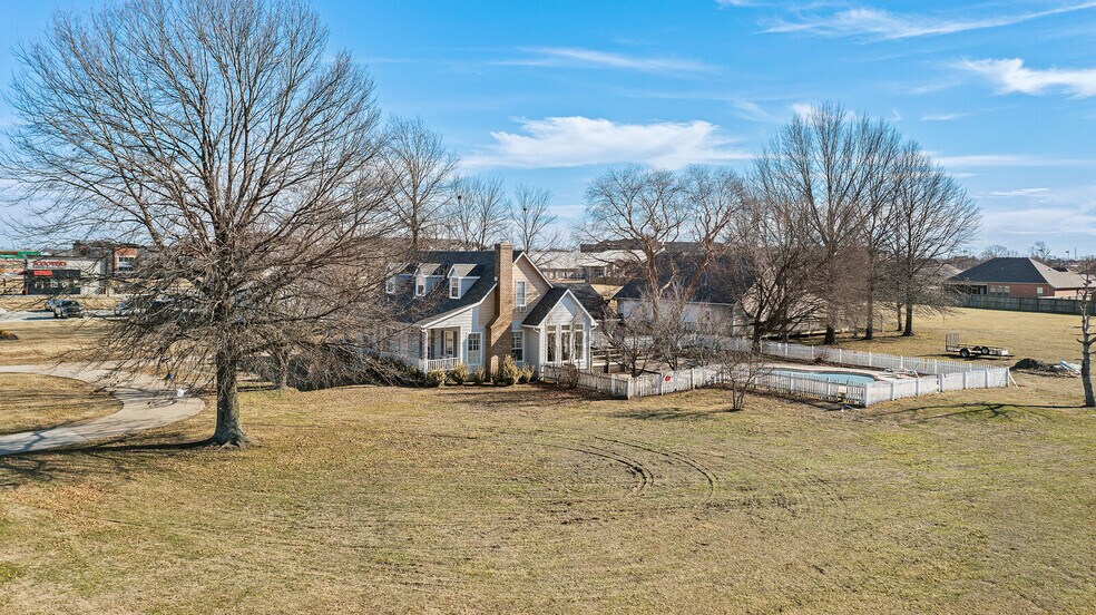 More Photos Of 1261 SW Regional Airport Blvd, Bentonville Land For Sale