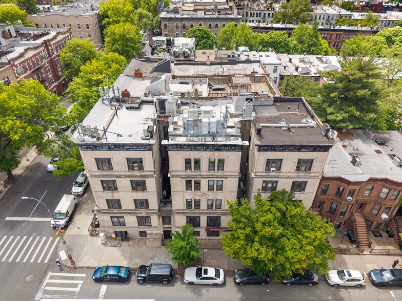 More Photos Of 702-704 Eighth Ave, Brooklyn Apartments For Sale