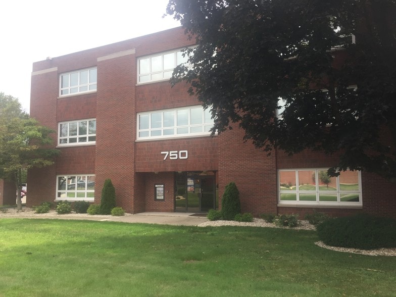 More Photos Of 750 Old Main St, Rocky Hill Medical For Sale