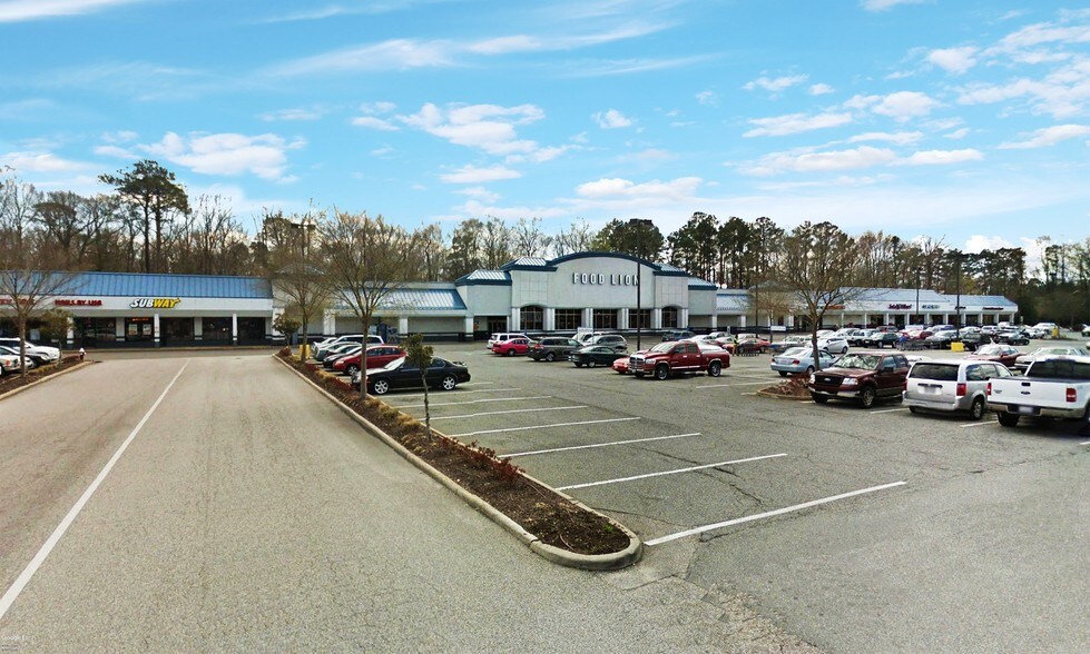 More Photos Of 300-330 Oyster Point Rd, Newport News Unknown For Lease