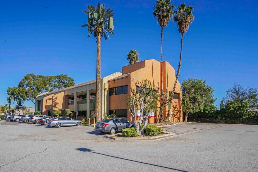 More Photos Of 4128 W Commonwealth Ave, Fullerton Office For Sale