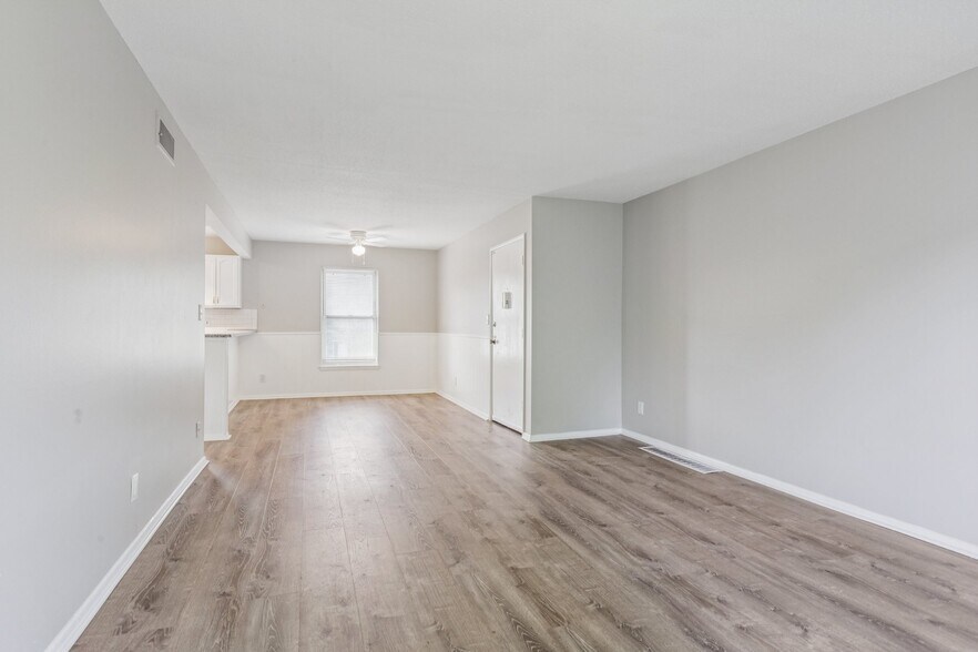 More Photos Of 8000-8034 E 88th Ter, Kansas City Apartments For Sale