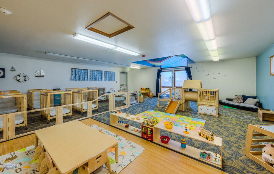 More Photos Of 340 Maple St, Frederick Specialty For Sale