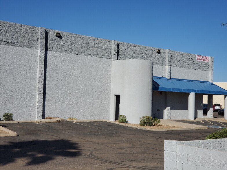 More Photos Of 422 S Madison Dr, Tempe Warehouse For Lease