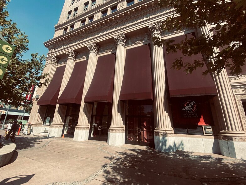 More Photos Of 1060 Fulton St, Fresno Office For Sale