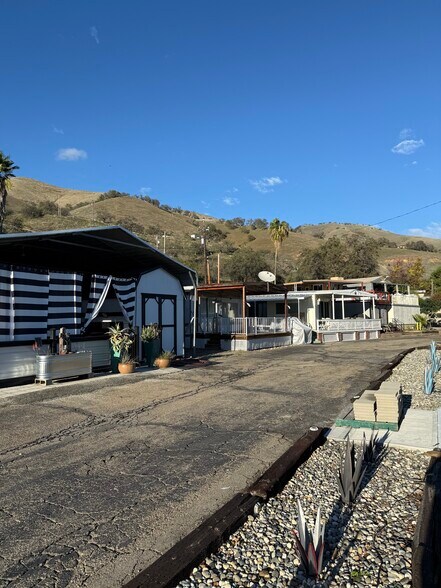 More Photos Of 32303 E Trimmer Springs Rd, Sanger Manufactured Housing Mobile Home Park For Sale