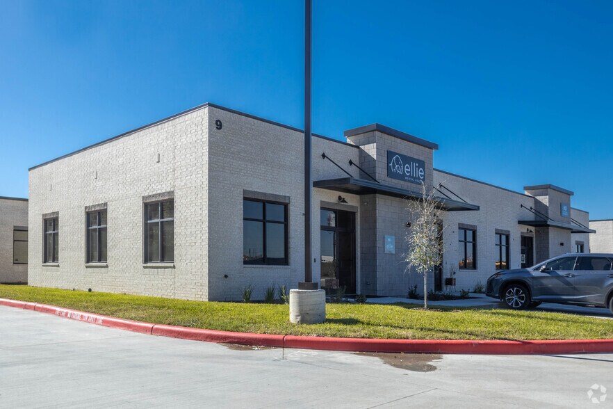 More Photos Of 26077 Nelson Way, Katy Medical For Lease