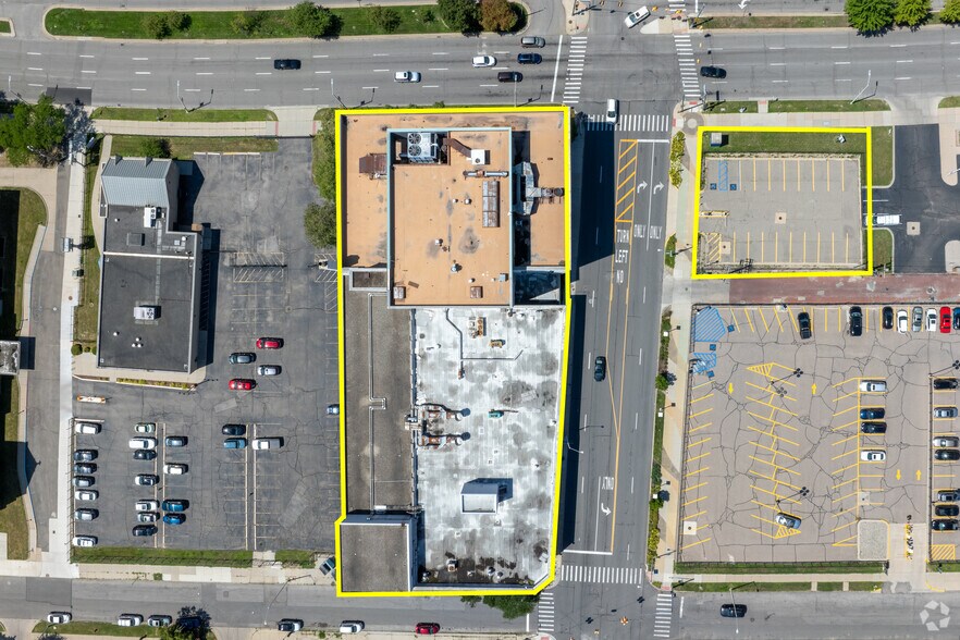 More Photos Of 110 E Warren Ave, Detroit Medical For Lease