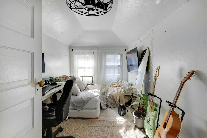 More Photos Of 1568 Vine St, Denver Apartments For Sale