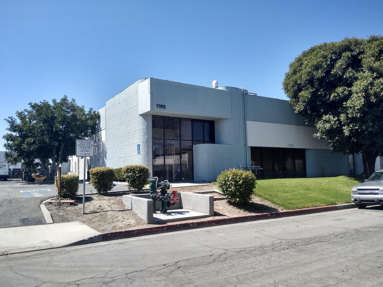 More Photos Of 7192 Patterson Dr, Garden Grove Warehouse For Lease