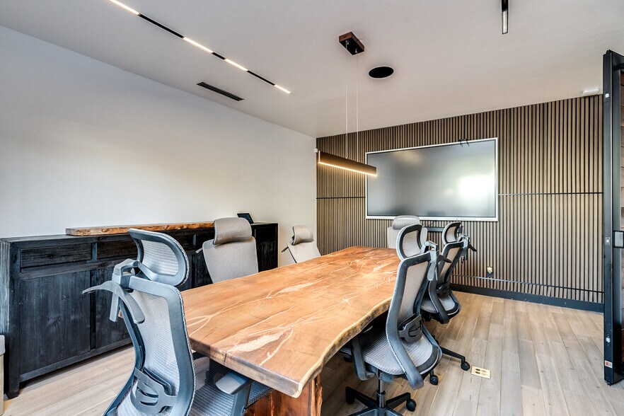 More Photos Of 1140 N Rosemont Blvd, Tucson Research And Development For Sale