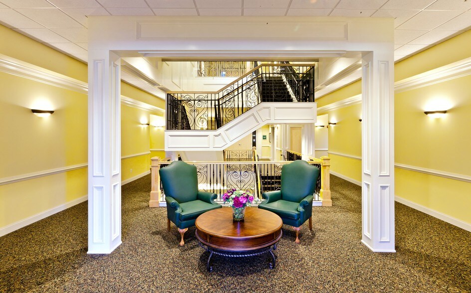 More Photos Of 205 E Hirst Rd, Purcellville Medical For Lease