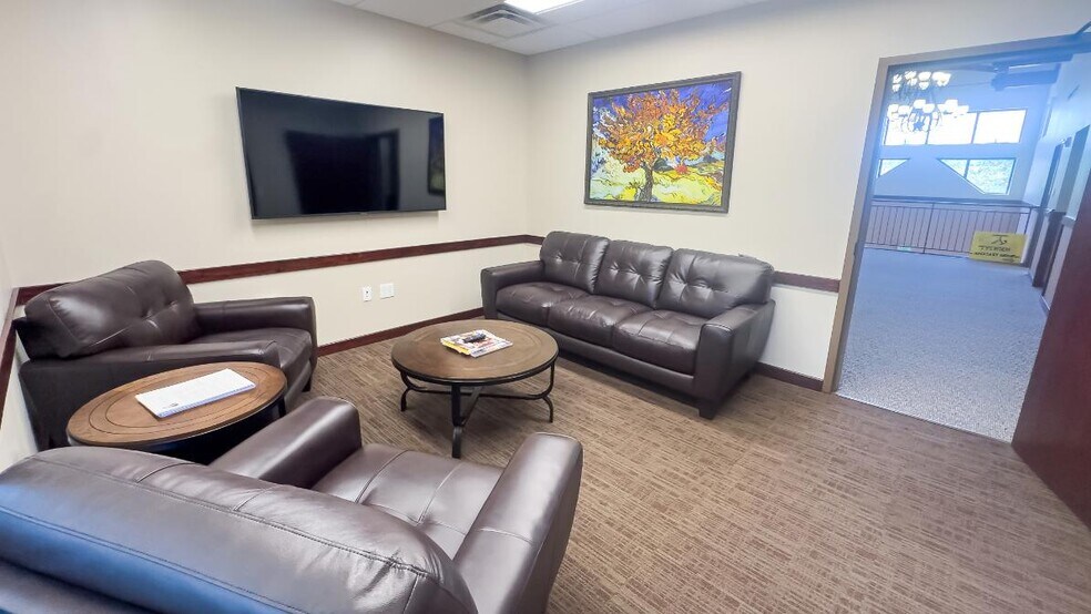 More Photos Of 2975 Ginnala Dr, Loveland Office For Sale