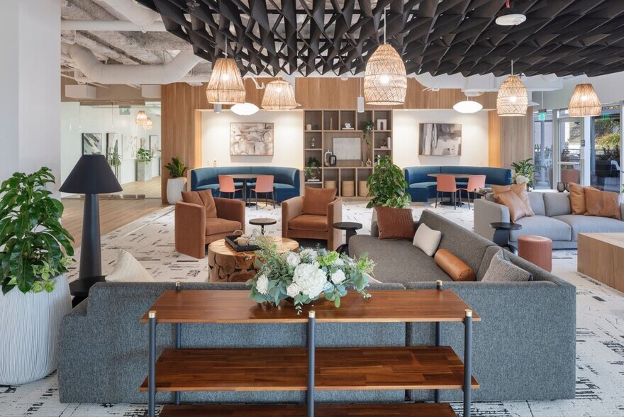 More Photos Of 401 W A St, San Diego Office For Lease