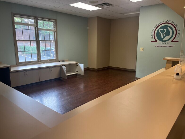 More Photos Of 5041 Dallas Hwy, Powder Springs Medical For Lease