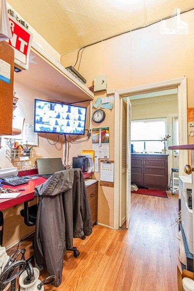 More Photos Of 1538 Polk St, San Francisco Apartments For Sale