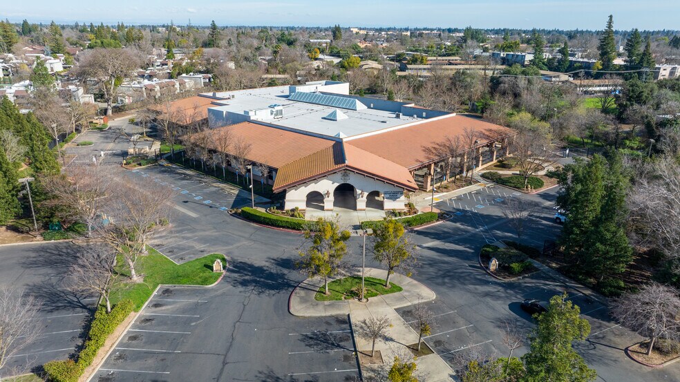 Primary Photo Of 2700 Fulton Ave, Sacramento Office For Sale