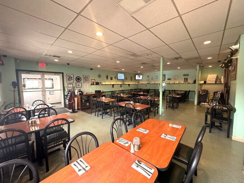 More Photos Of 117 Main St, Hallstead Restaurant For Sale