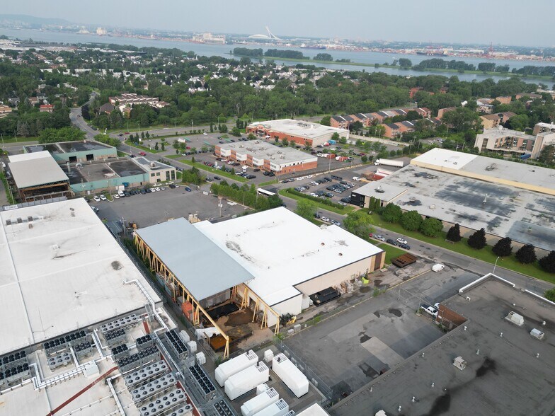 More Photos Of 2000 St De La Métropole, Longueuil Industrial For Sale
