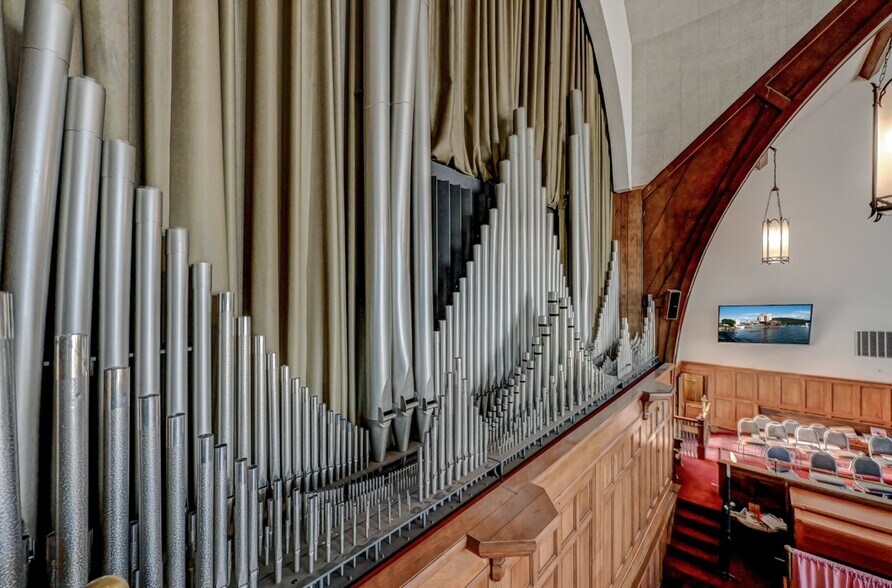 More Photos Of 720 Delaware St, Scranton Religious Facility For Sale