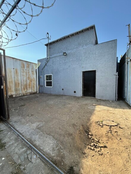 More Photos Of 1810 E Alondra Blvd, Compton Office For Sale