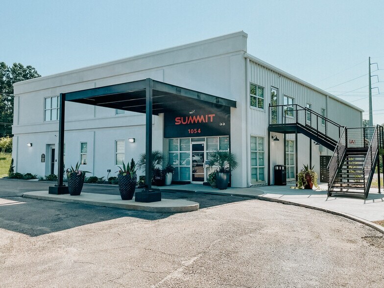 Primary Photo Of 1054 Greymont Ave, Jackson Office For Lease