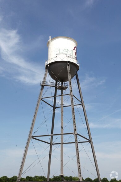 More Photos Of 575 E 4th St, Winston-Salem Apartments For Lease