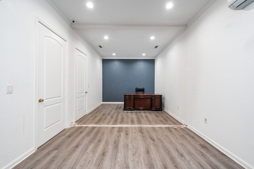 More Photos Of 3109 N St Marys St, San Antonio Office For Lease