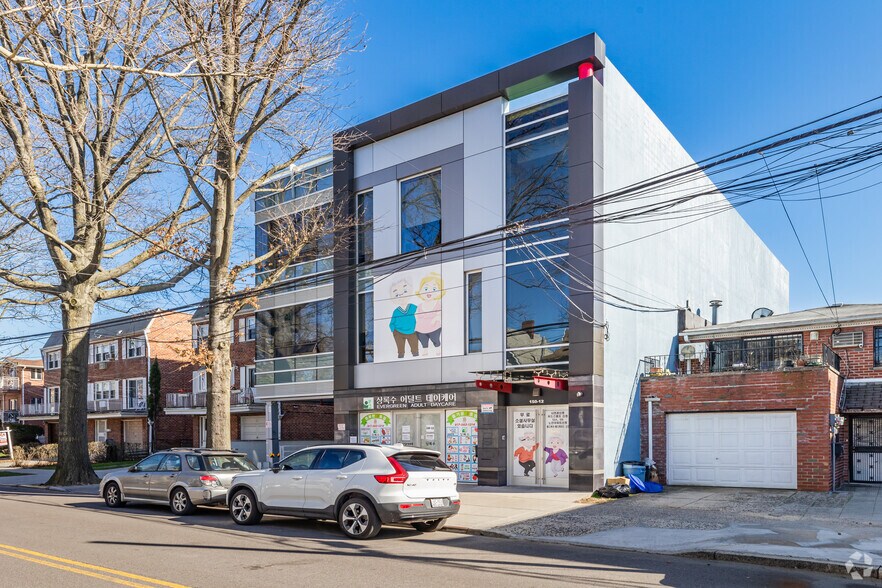 More Photos Of 15012 Roosevelt Ave, Flushing Daycare Center For Sale