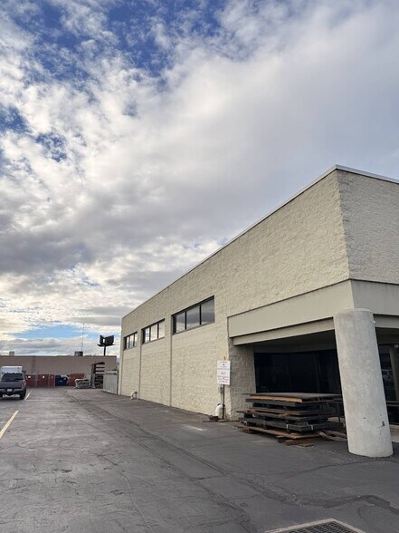 More Photos Of 5918-5924 S 350 W, Salt Lake City Warehouse For Lease