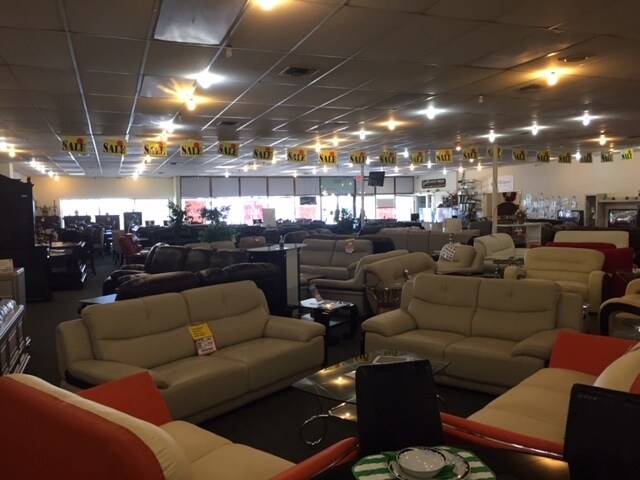 More Photos Of 5617-5621 Airport Blvd, Austin Unknown For Lease