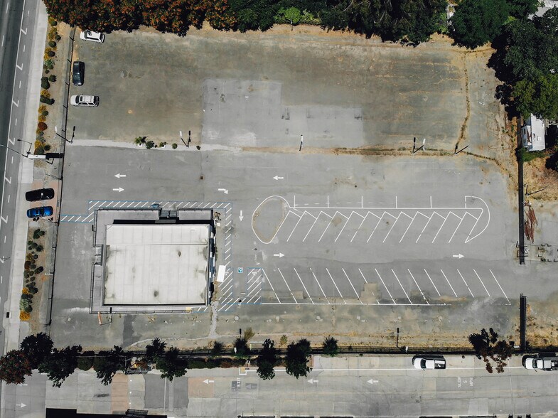 More Photos Of 2828 Monterey Hwy, San Jose Auto Dealership For Lease