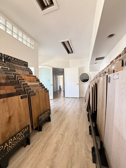 More Photos Of 5731 Palmer Way, Carlsbad Research And Development For Lease
