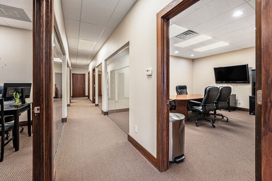 More Photos Of 6200 W 9th St, Greeley Medical For Sale
