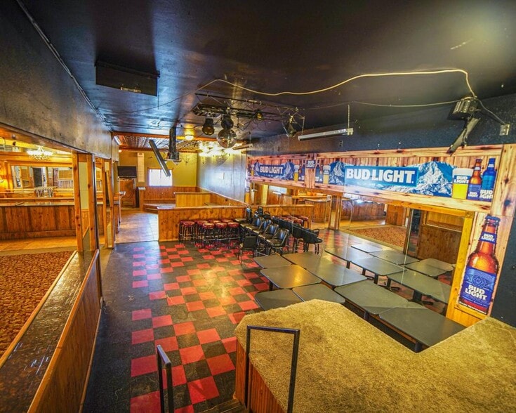 More Photos Of 137 N Front St, Sterling Apartments For Sale