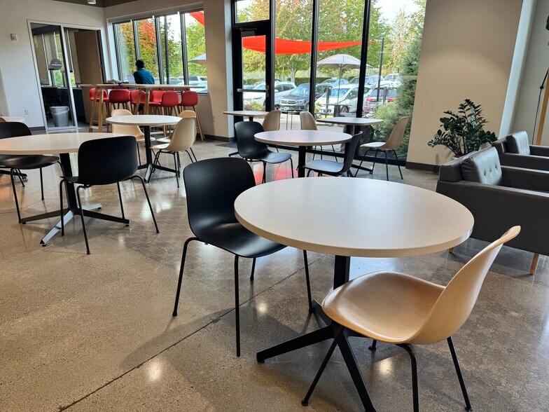 More Photos Of 4238 SW Research Way, Corvallis Office For Lease