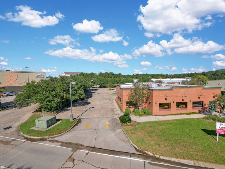 Primary Photo Of 301 N Highway 190, Covington Unknown For Lease