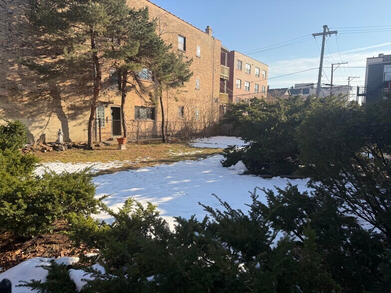 More Photos Of 1041-1045 W Polk st, Chicago Land For Sale