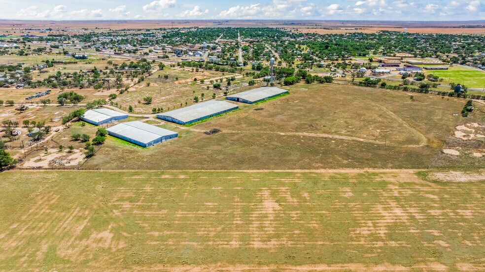 More Photos Of 901 Underwood Street, Littlefield Warehouse For Sale