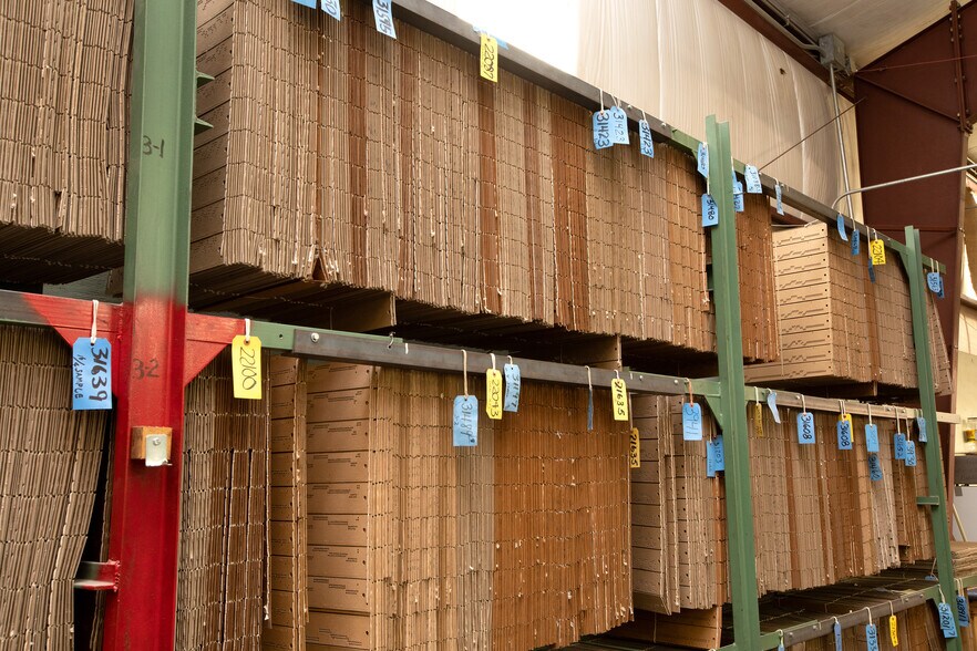 More Photos Of 201 W Lincoln Hwy, Penndel Manufacturing For Sale