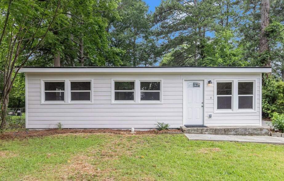 Primary Photo Of 340 Bell St SE, Marietta Office Residential For Sale